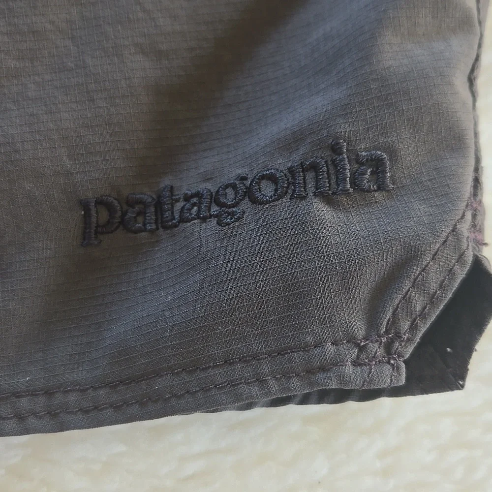 Patagonia Men's Shorts - Picture 7 of 13